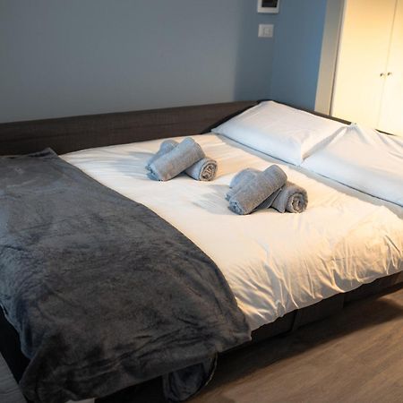 Cozy Duomo Retreat Apartment Como Exterior photo