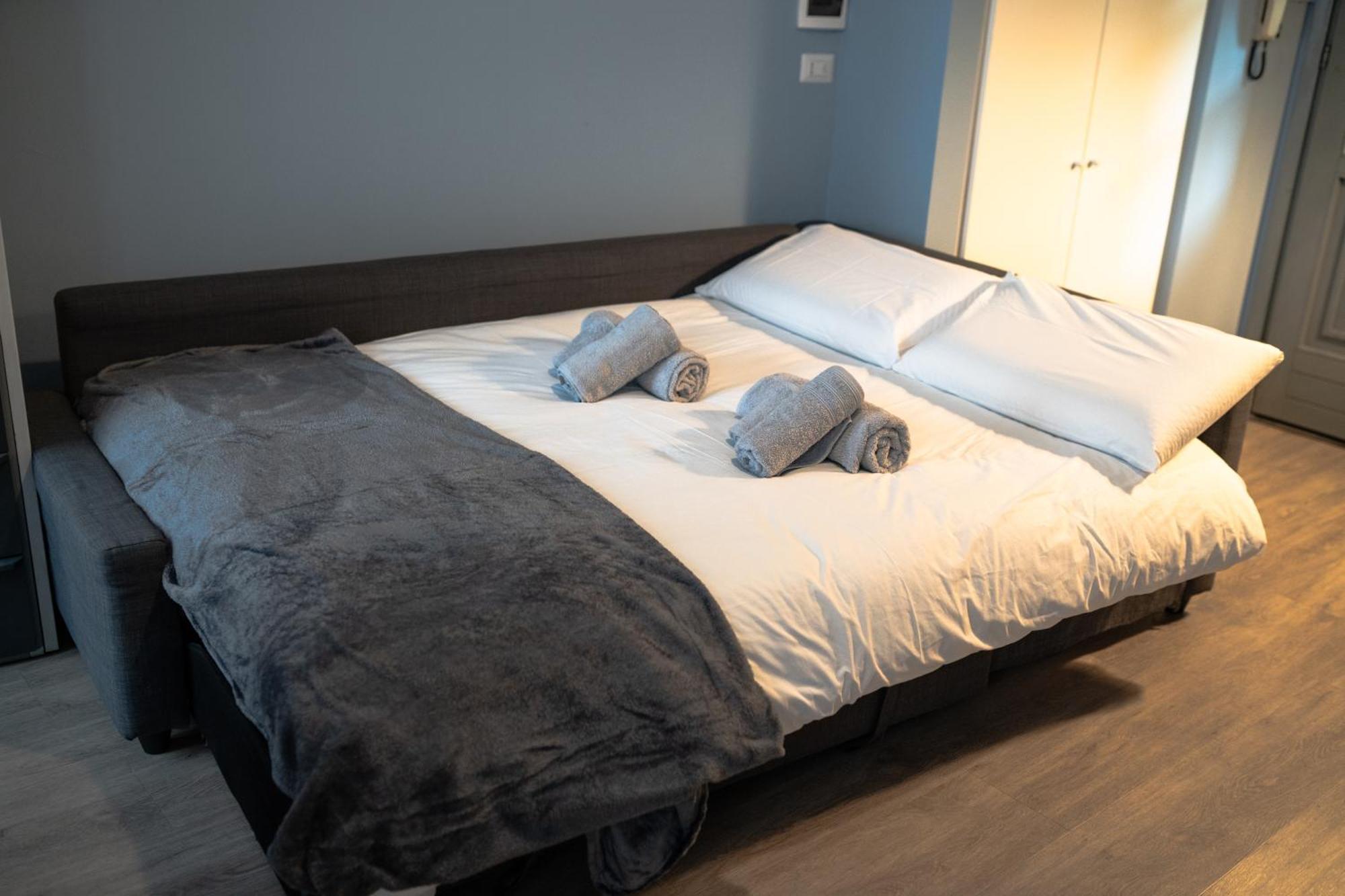 Cozy Duomo Retreat Apartment Como Exterior photo